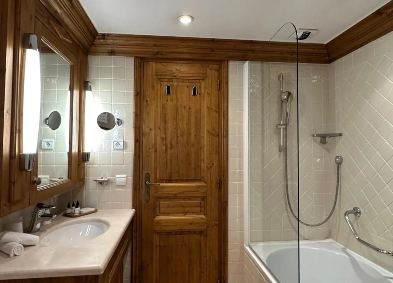 Hotel Les Peupliers Courchevel
